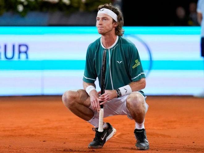 息与系列延 息与系列延